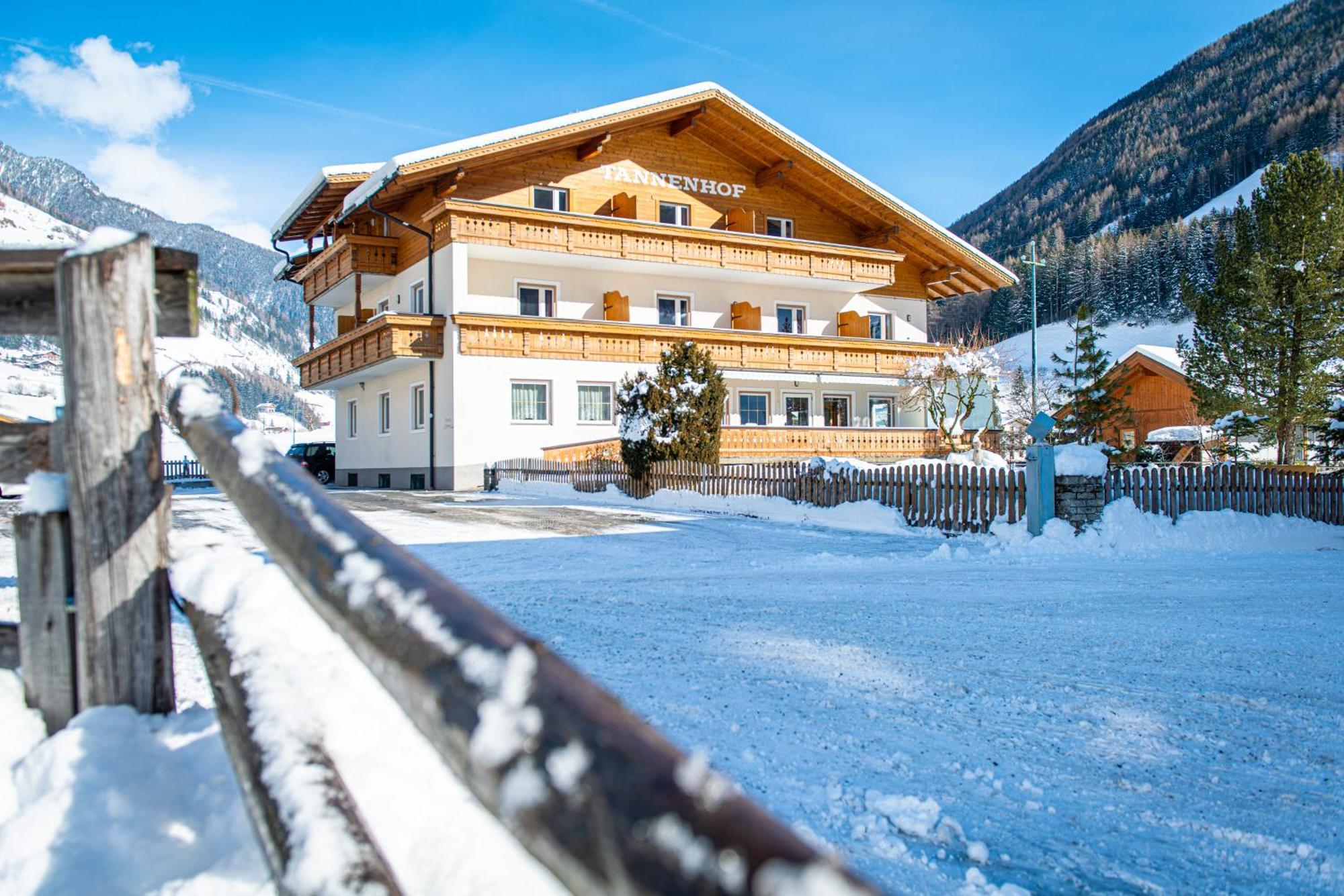 Pension Tannenhof Affittacamere Ahrntal Esterno foto