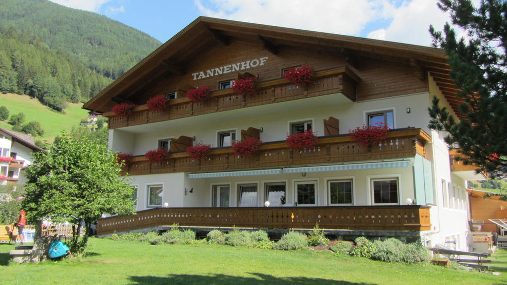 Pension Tannenhof Affittacamere Ahrntal Esterno foto